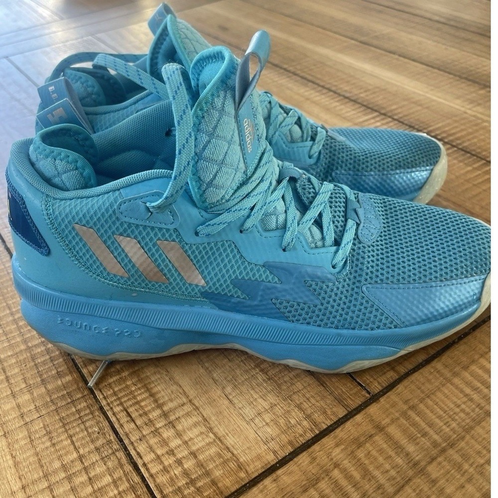 Adidas Men's Shoe, Size 10, Basketball Light‎ Blue DOLLA Damian Lillard